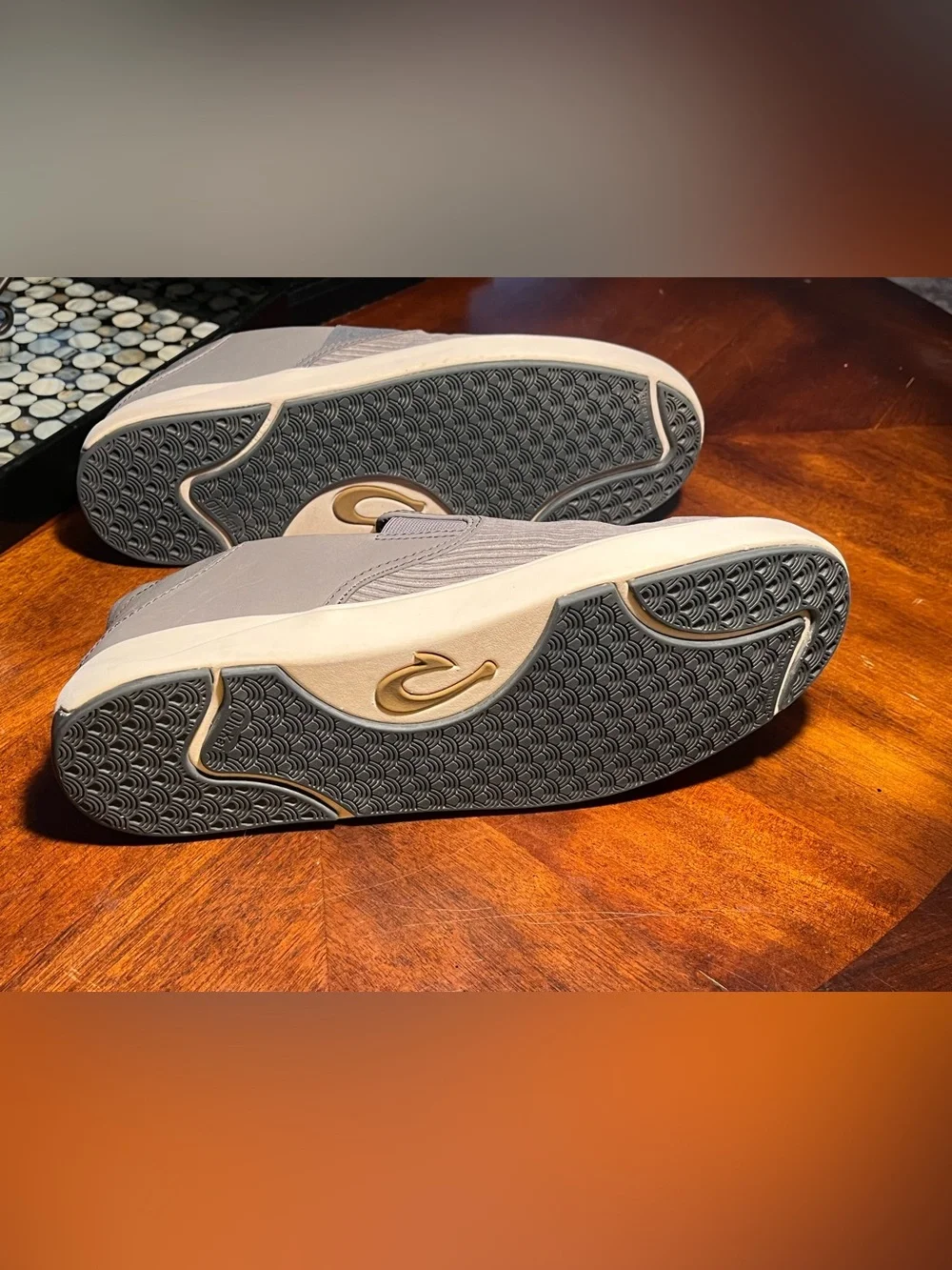 Men's Slip-On Casual Sneakers in Gray